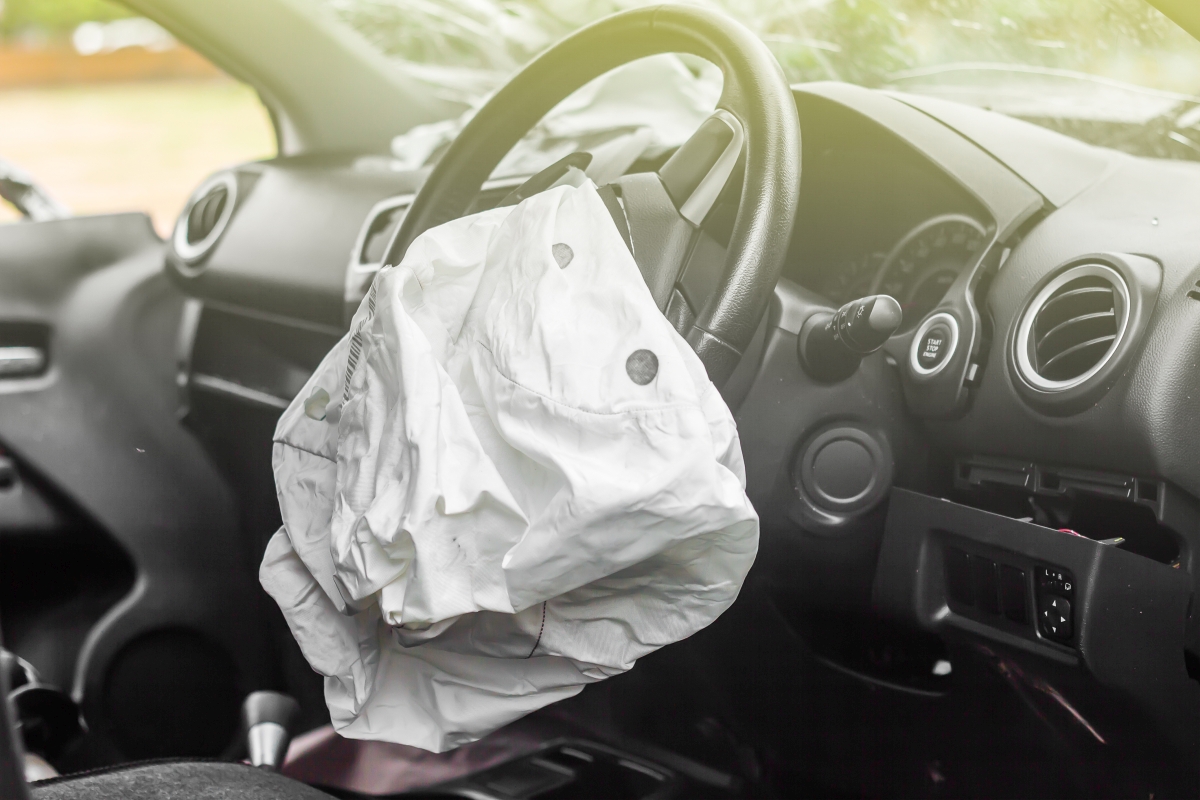 Suing for Burn Injury From an Airbag in TX? - Gilbert Adams Law Offices